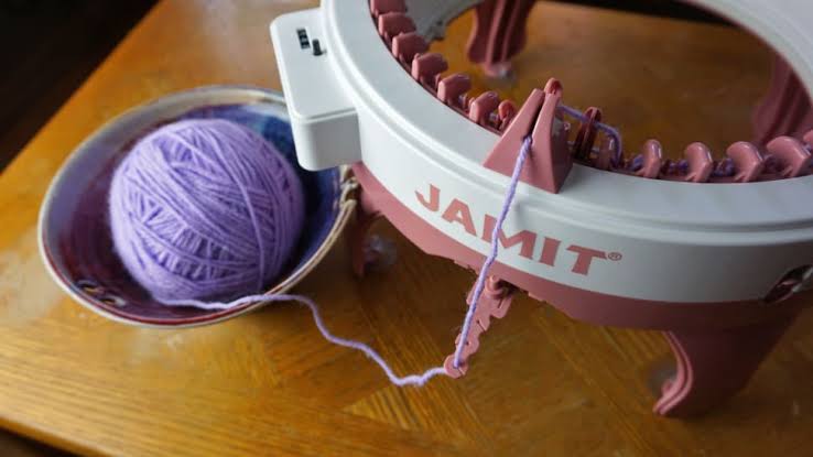 Can you buy a hat knitting machine online