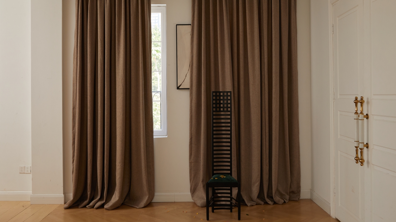 Window Treatment Ideas: The Advantages of Using TheHues Sheer Curtains